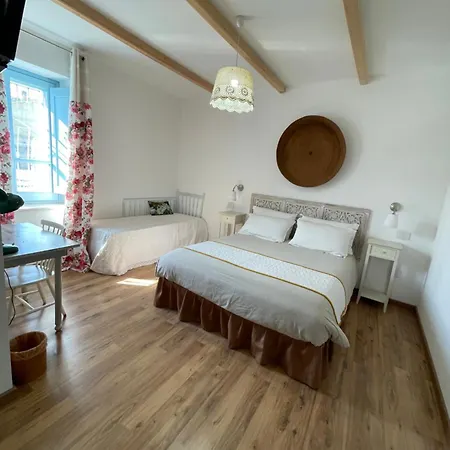 Torremana Gæstehus Càbras